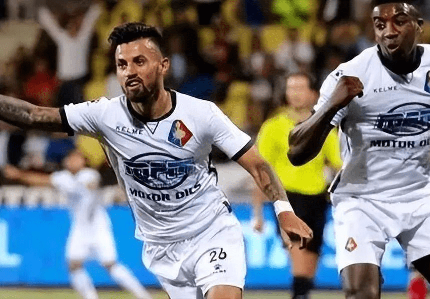 战前三场均 战前三场均